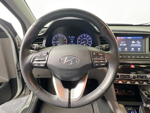 Used 2019 Hyundai Elantra Value Edition image 17