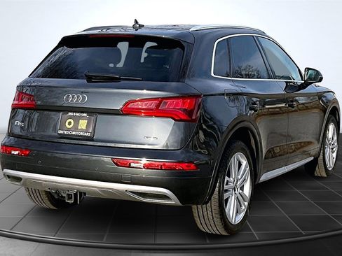 Used 2020 Audi Q5 2.0T Premium Plus w/ Premium Plus Package image 6