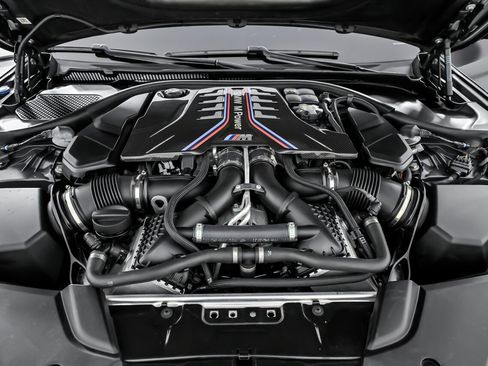 Used 2022 BMW M5 CS image 17