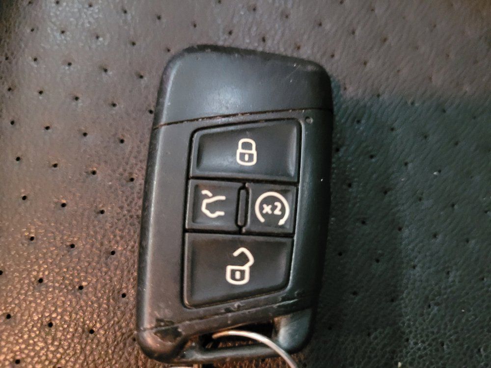 Used 2019 Volkswagen Jetta SEL FWD image 32