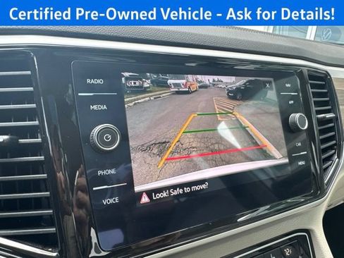 Certified 2023 Volkswagen Atlas SEL AWD/4WD image 15