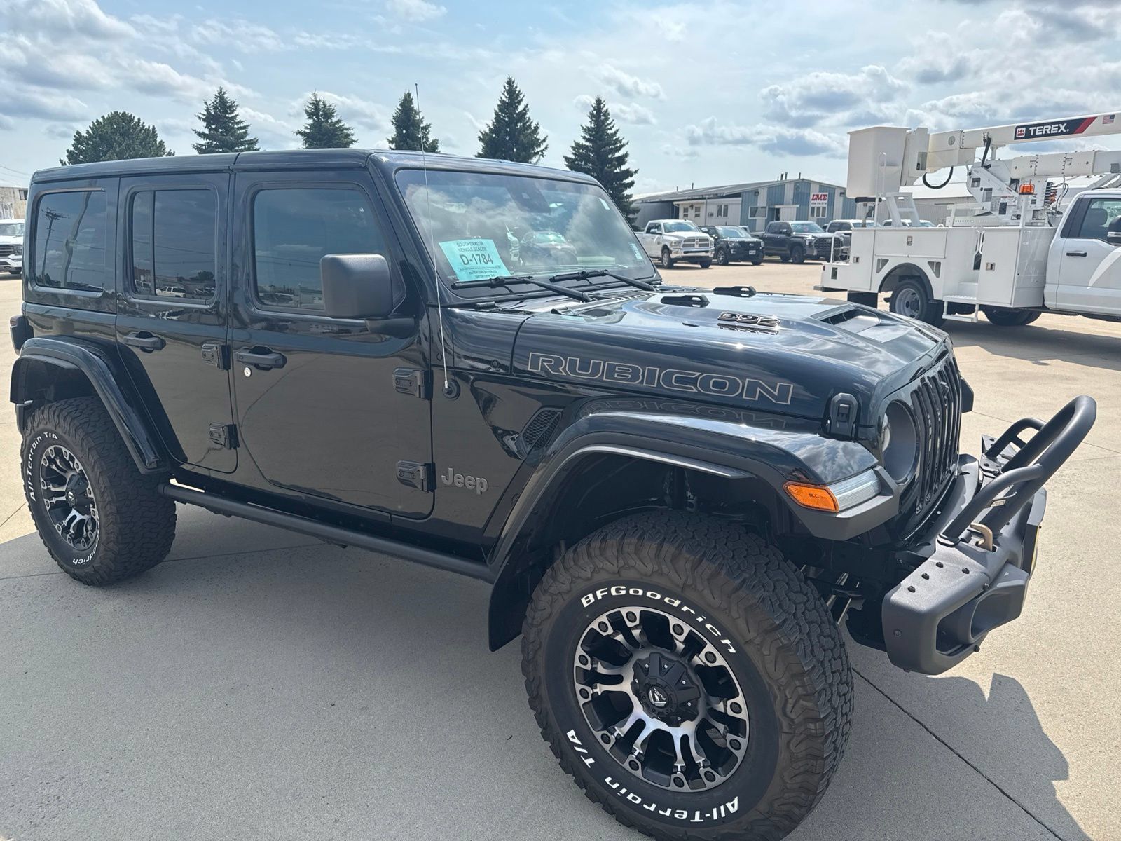 Used 2022 Jeep Wrangler Unlimited Rubicon w/ Trailer Tow Package AWD/4WD image 2