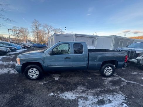 Used 2009 Chevrolet Silverado 1500 LT w/ Power Pack Plus image 3