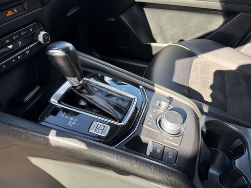 Used 2019 MAZDA CX-5 Touring image 15