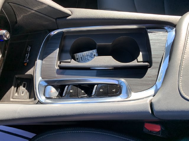 Certified 2023 Buick Enclave Essence w/ Experience Buick Package FWD image 26