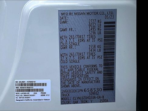 Used 2023 Nissan Frontier PRO-4X w/ Pro-4X Premium Package image 19