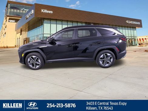 Used 2025 Hyundai Tucson SEL FWD image 5