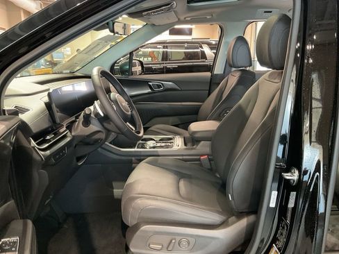 New 2026 Kia Carnival SX Prestige FWD image 9