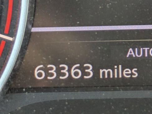 Used 2023 Nissan Rogue SV image 30