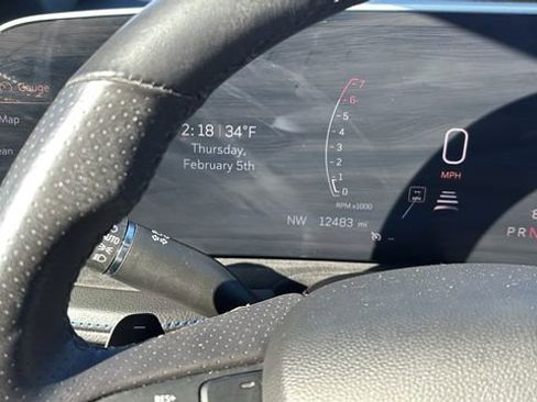 Used 2024 Cadillac XT4 Sport AWD/4WD image 19