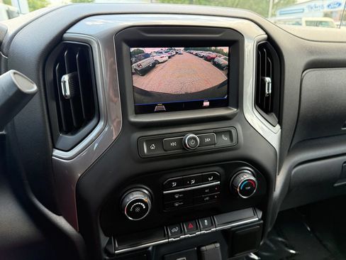Used 2020 Chevrolet Silverado 1500 Custom w/ Custom Value Package AWD/4WD image 32