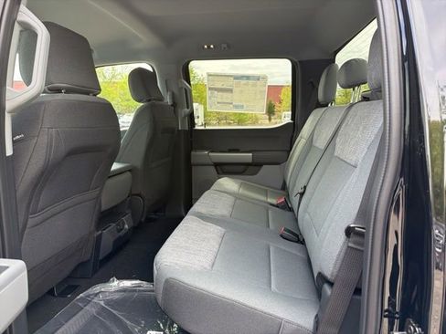 New 2026 Ford F250 XLT w/ Snow Plow Prep Package AWD/4WD image 8