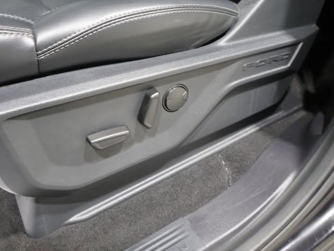 Used 2025 Ford Expedition Max Platinum AWD/4WD image 12