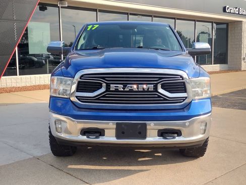 Used 2017 RAM 1500 Big Horn AWD/4WD image 2
