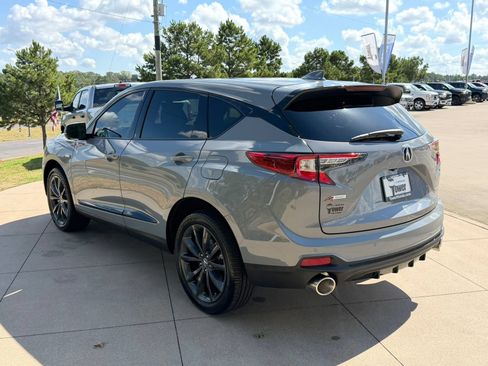 Used 2025 Acura RDX w/ Advance Package AWD/4WD image 4
