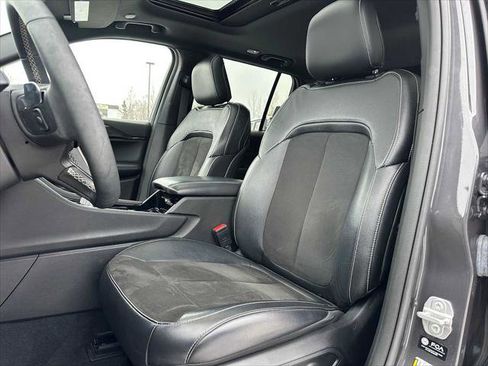 Used 2023 Jeep Grand Cherokee Altitude image 21