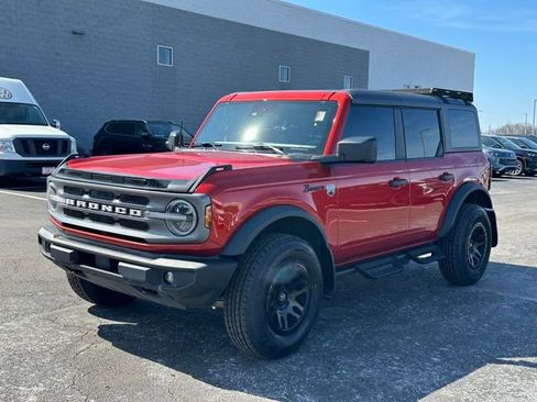 Used 2023 Ford Bronco Big Bend AWD/4WD image 3