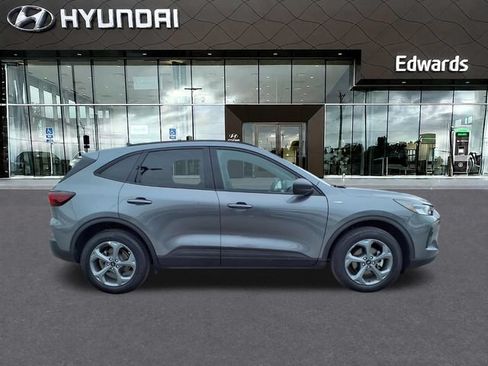 Used 2025 Ford Escape ST-Line AWD/4WD image 10