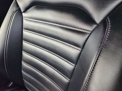 Used 2024 Ford Edge SEL image 12