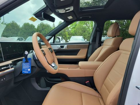 New 2026 Hyundai Santa Fe Limited AWD/4WD image 15