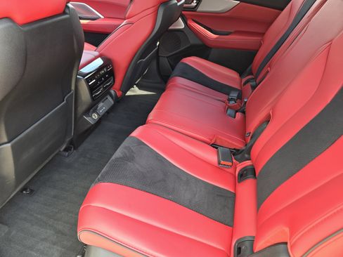 Certified 2025 Acura MDX A-Spec image 32