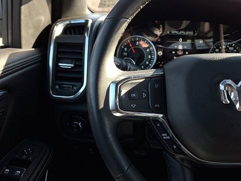 Used 2025 RAM 1500 Laramie image 20