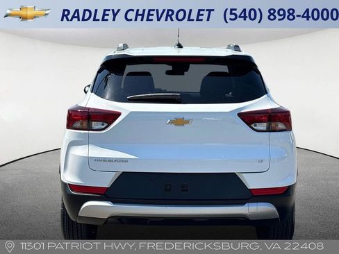 Certified 2025 Chevrolet TrailBlazer LT FWD image 16