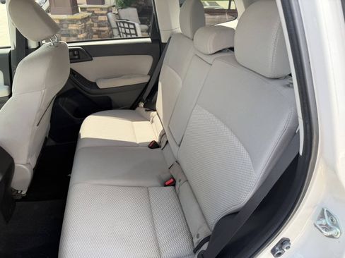 Used 2014 Subaru Forester 2.5i Premium AWD/4WD image 24