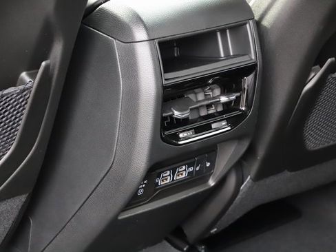 New 2025 Jeep Grand Cherokee Limited image 19