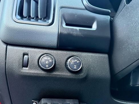 Used 2017 Chevrolet Colorado Z71 image 21