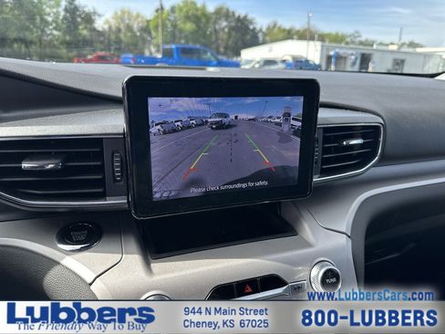 Used 2023 Ford Explorer XLT w/ Equipment Group 202A AWD/4WD image 17