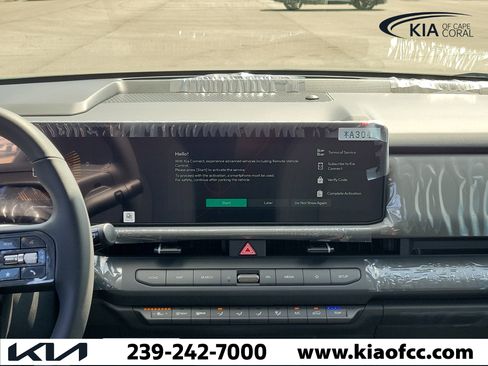 New 2027 Kia Seltos S FWD image 17