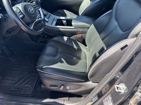 Used 2023 Hyundai Palisade SEL w/ Premium Package image 13