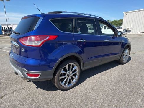 Used 2014 Ford Escape SE w/ SE Chrome Package AWD/4WD image 3
