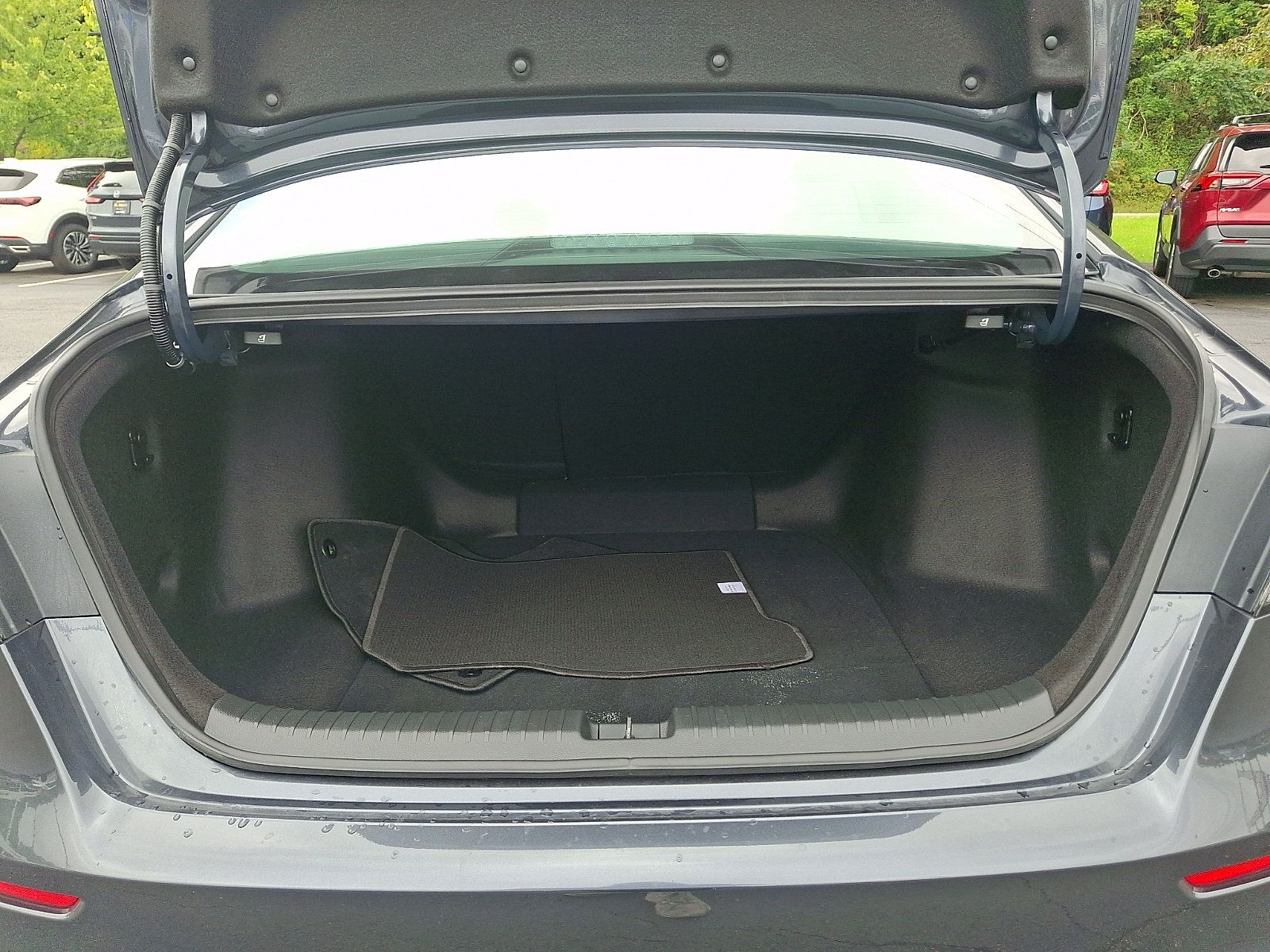 Certified 2023 Honda Accord EX image 29