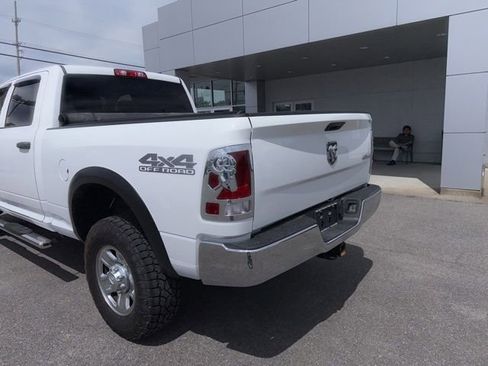 Used 2018 RAM 2500 Tradesman w/ Chrome Appearance Group AWD/4WD image 22