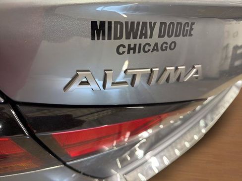 Used 2023 Nissan Altima 2.5 SL AWD/4WD image 8
