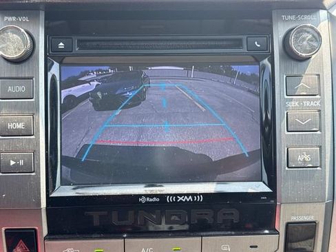 Used 2015 Toyota Tundra SR5 AWD/4WD image 32