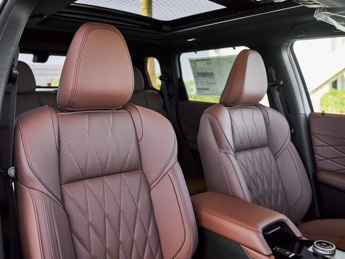 New 2026 Mitsubishi Outlander SEL FWD image 30