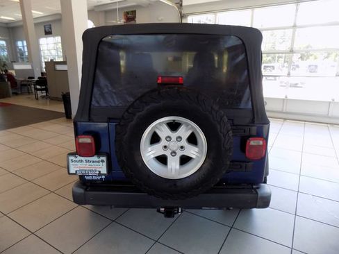 Used 2005 Jeep Wrangler Sport w/ 30" Tire & Wheel Group AWD/4WD image 7