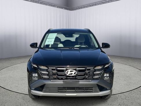 Used 2025 Hyundai Tucson SEL FWD image 4
