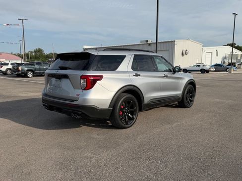 Used 2021 Ford Explorer ST w/ Equipment Group 401A AWD/4WD image 4