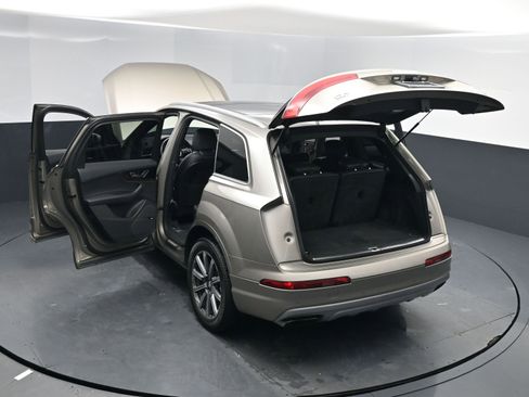 Used 2017 Audi Q7 3.0T Premium Plus image 15