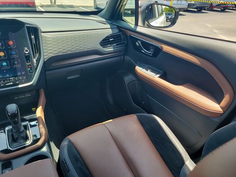 Certified 2025 Subaru Forester Touring AWD/4WD image 18