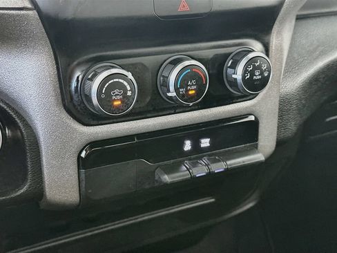 Used 2021 RAM 2500 Tradesman AWD/4WD image 17