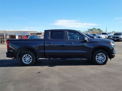 Used 2022 Chevrolet Silverado 1500 RST w/ Convenience Package II image 7