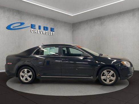 Used 2008 Chevrolet Malibu LT w/ Power Convenience Package image 2