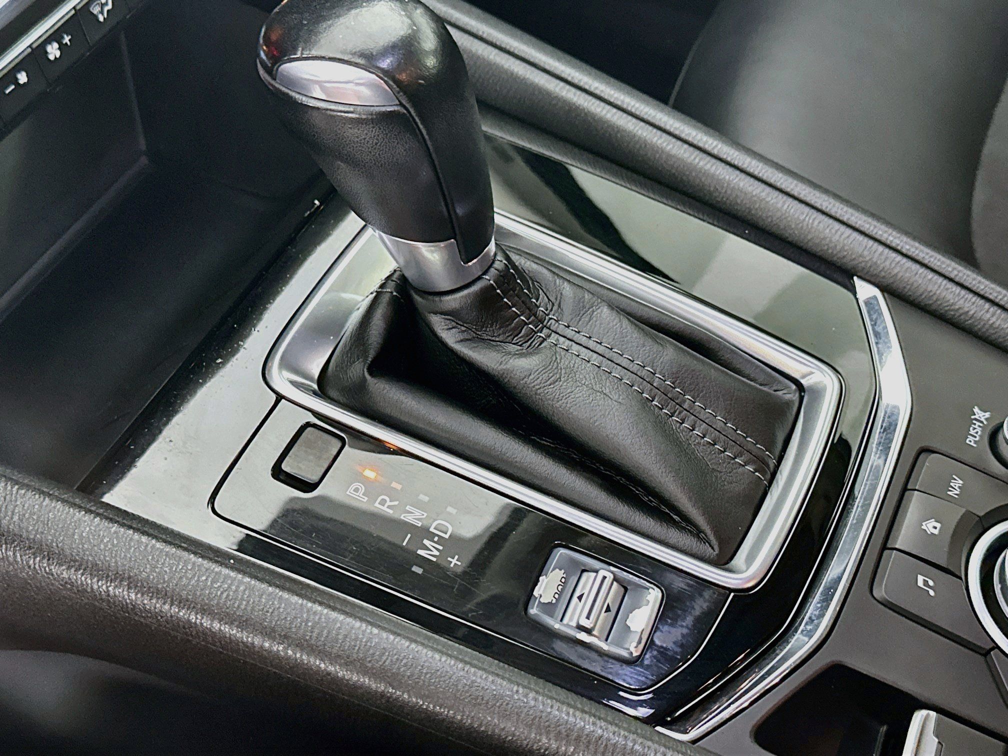 Used 2020 MAZDA CX-5 Touring FWD image 25