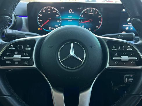 Used 2021 Mercedes-Benz A 220 image 24