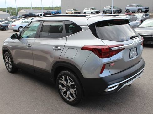 Used 2022 Kia Seltos EX AWD/4WD image 28